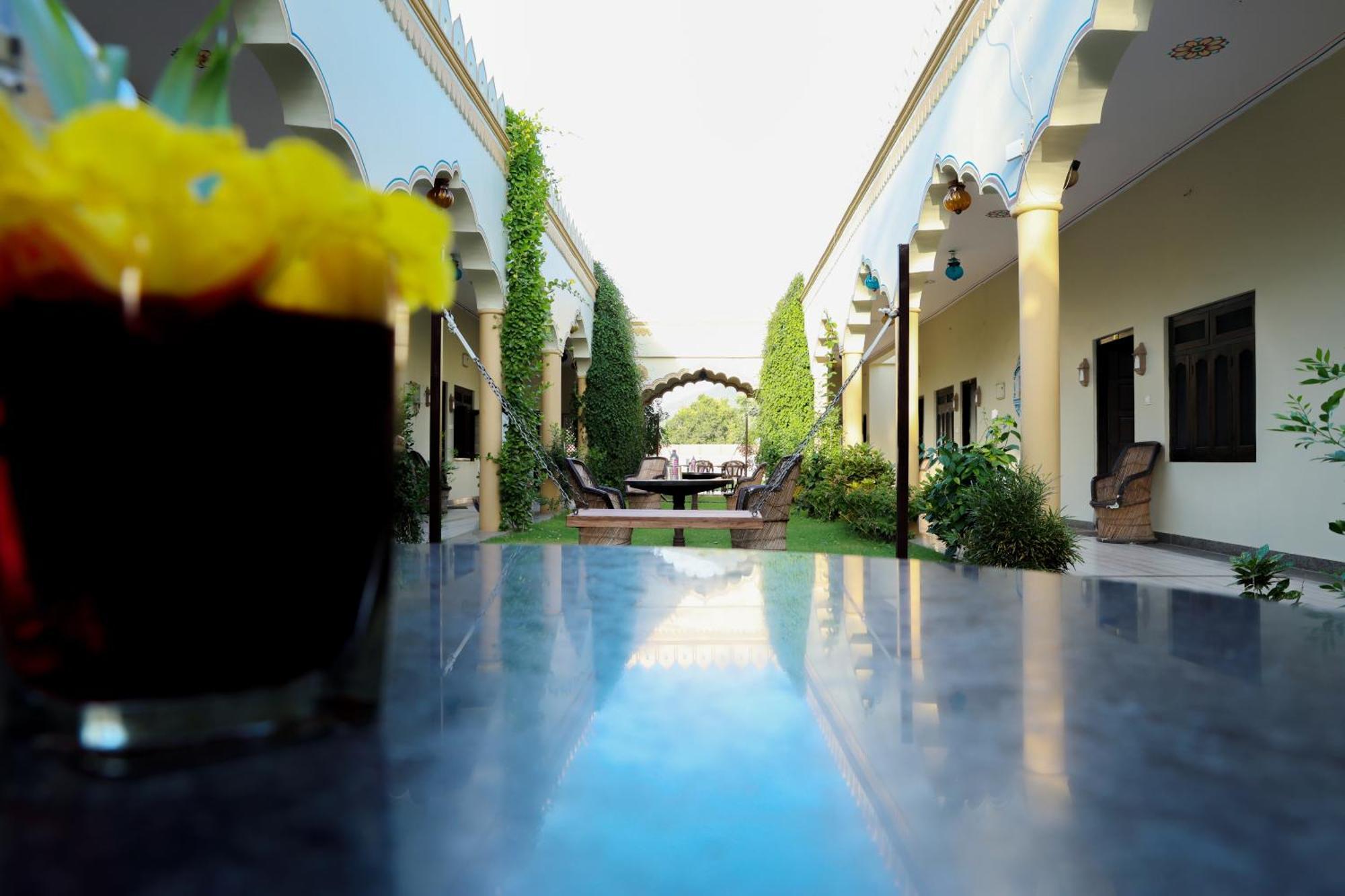 Hotel Mewad Haveli 布什格尔 外观 照片
