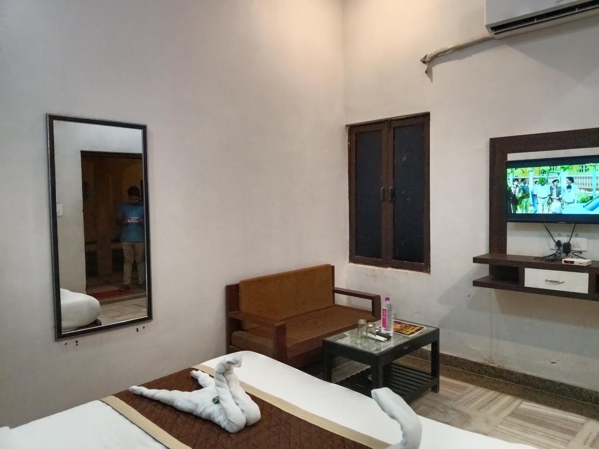 Hotel Mewad Haveli 布什格尔 外观 照片