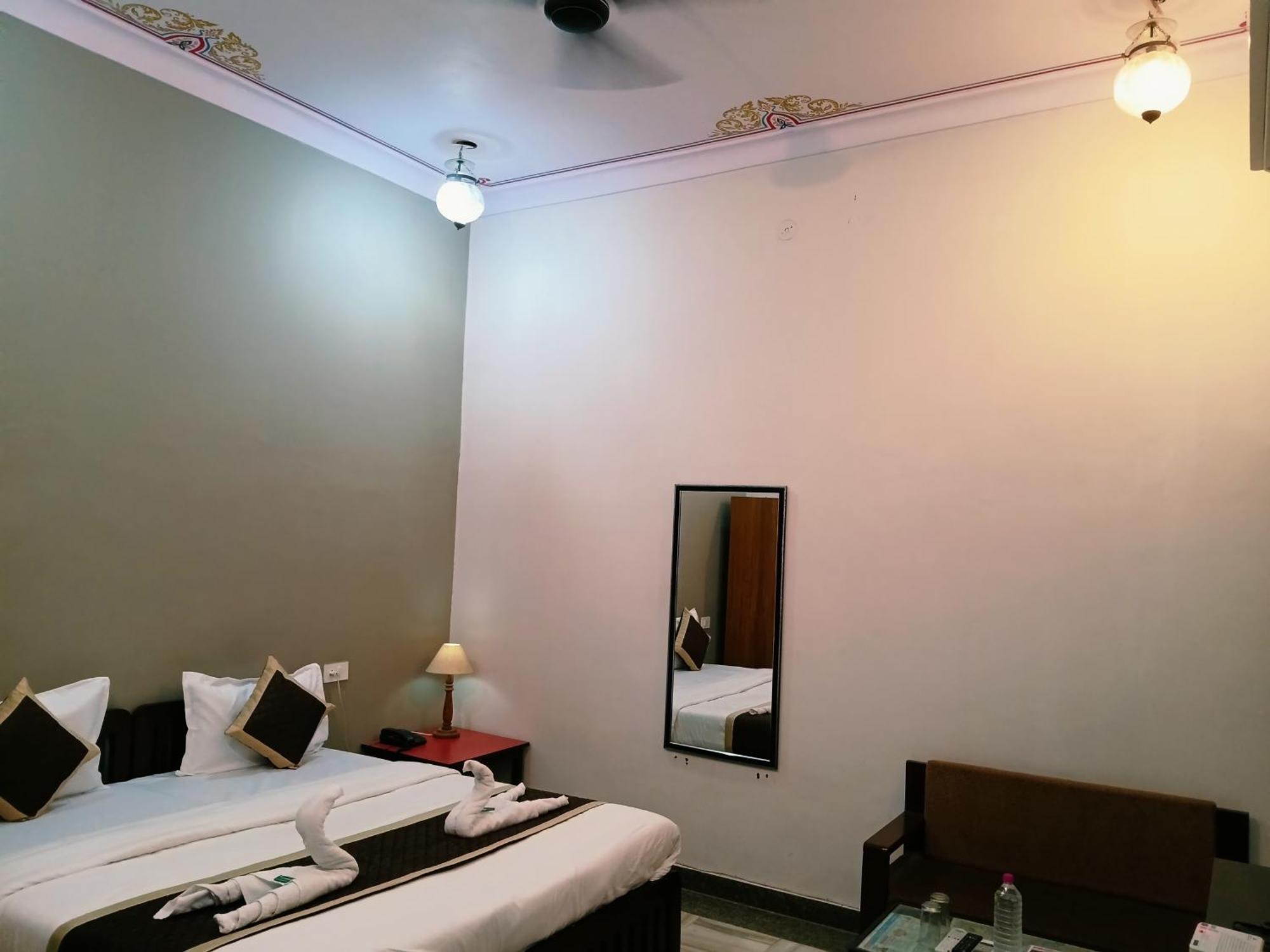 Hotel Mewad Haveli 布什格尔 外观 照片